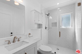 4219 Moore St in Los Angeles, CA - Building Photo - Building Photo