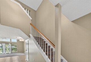 4209 Brentwood Park Cir in Tampa, FL - Building Photo - Building Photo