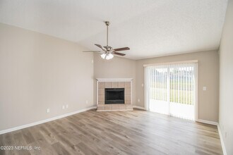 542 Ashcroft Landing Dr in Jacksonville, FL - Building Photo - Building Photo