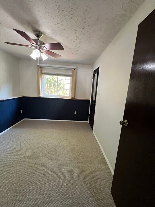 2931 Ashdown Forest Dr in Herndon, VA - Building Photo