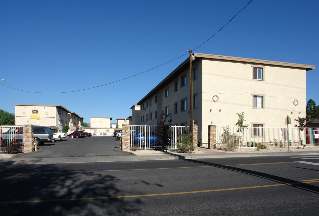 Belle Haven Apartments in Sparks, NV - Building Photo