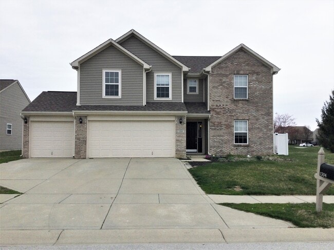 1304 Niagara Ln