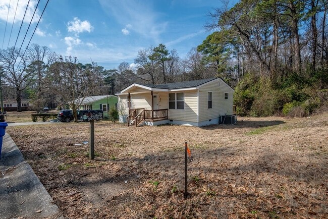806 Lakeland St in Fayetteville, NC - Building Photo - Building Photo