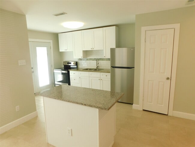 property at 3332 Blodgett St
