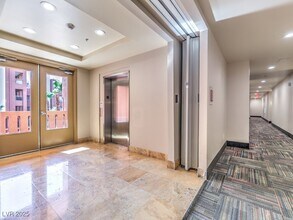 67 E Agate Ave in Las Vegas, NV - Building Photo - Building Photo