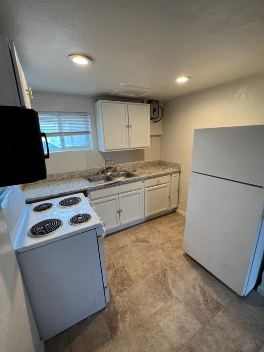 3311 Hueco Ave in El Paso, TX - Building Photo
