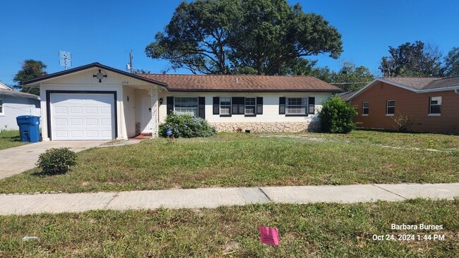 property at 1759 Valencia Ave