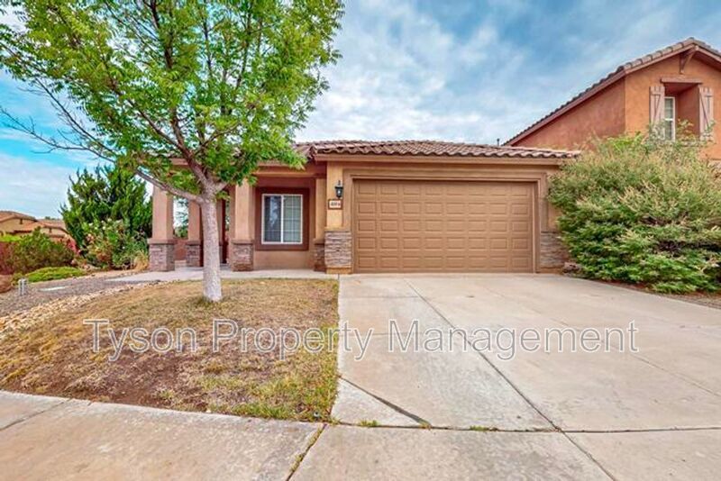 400 Loma Linda Loop NE in Rio Rancho, NM - Building Photo