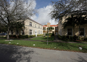 Mayfair House in Coral Gables, FL - Building Photo - Building Photo