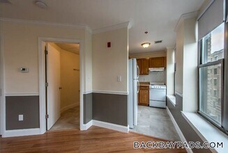 1078 Boylston St in Boston, MA - Building Photo - Building Photo