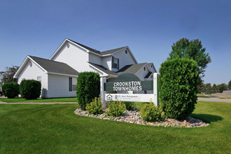 Crookston Townhomes in Crookston, MN - Foto de edificio - Building Photo