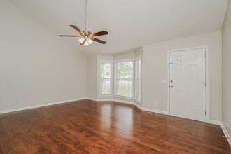 151 Braxton Ln E in Hendersonville, TN - Building Photo - Building Photo