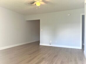1216 Worthington St in West Palm Beach, FL - Building Photo - Building Photo