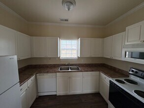 115 Yvon St in Odenville, AL - Building Photo - Building Photo