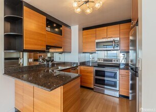2200 Sacramento St in San Francisco, CA - Building Photo - Building Photo