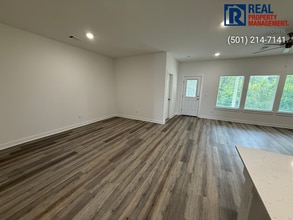 4340 Sloan Dr in Alexander, AR - Building Photo - Building Photo