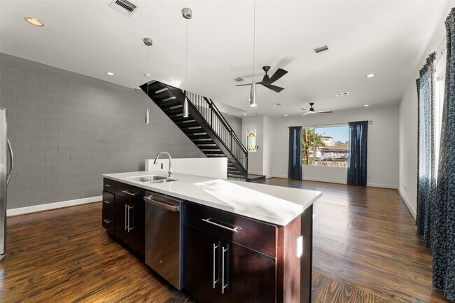 property at 1524 Blodgett St