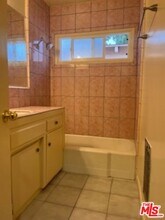 2635 W Imperial Hwy in Inglewood, CA - Building Photo - Building Photo