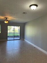 5802 Channel Dr in Greenacres, FL - Building Photo - Building Photo