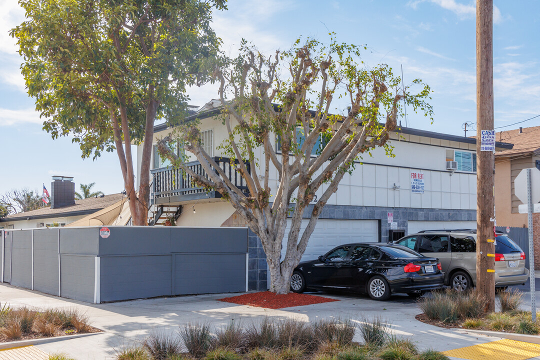 7732 Cypress Dr in Huntington Beach, CA - Building Photo