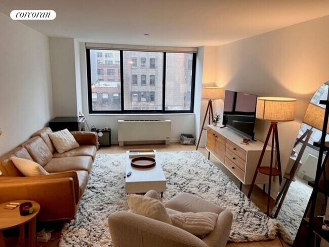 535 W 23rd St in New York, NY - Building Photo - Building Photo
