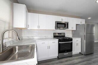 Haddon Crossing Apartment Homes in Haddon Township, NJ - Foto de edificio - Interior Photo