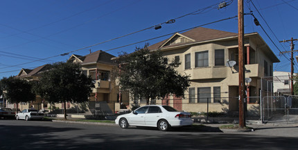 201-209 Avenue 26 in Los Angeles, CA - Building Photo - Building Photo