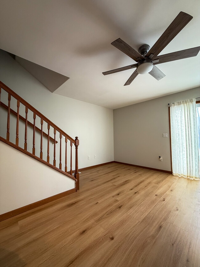 property at 2940 Samuel Ct SW