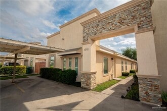 28 West Dr in Pharr, TX - Building Photo - Building Photo