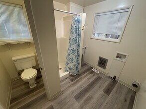 941 SE 175th Pl in Portland, OR - Building Photo - Building Photo