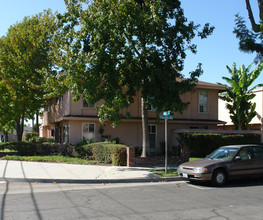 7151 Maple St in Westminster, CA - Building Photo - Building Photo