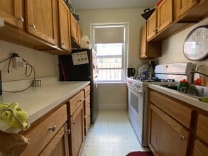 93 Strathmore Rd, Unit 3 in Boston, MA - Building Photo - Building Photo