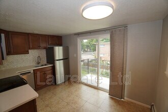 10491 W 7th Pl in Lakewood, CO - Building Photo - Building Photo