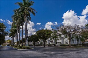 4243 NW 112th Ct in Doral, FL - Building Photo