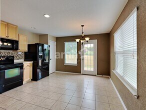 6112 Fred Couples in Schertz, TX - Building Photo - Building Photo