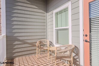 1650 Harris Hill Rd, Unit 05-5207 in San Marcos, TX - Foto de edificio - Building Photo