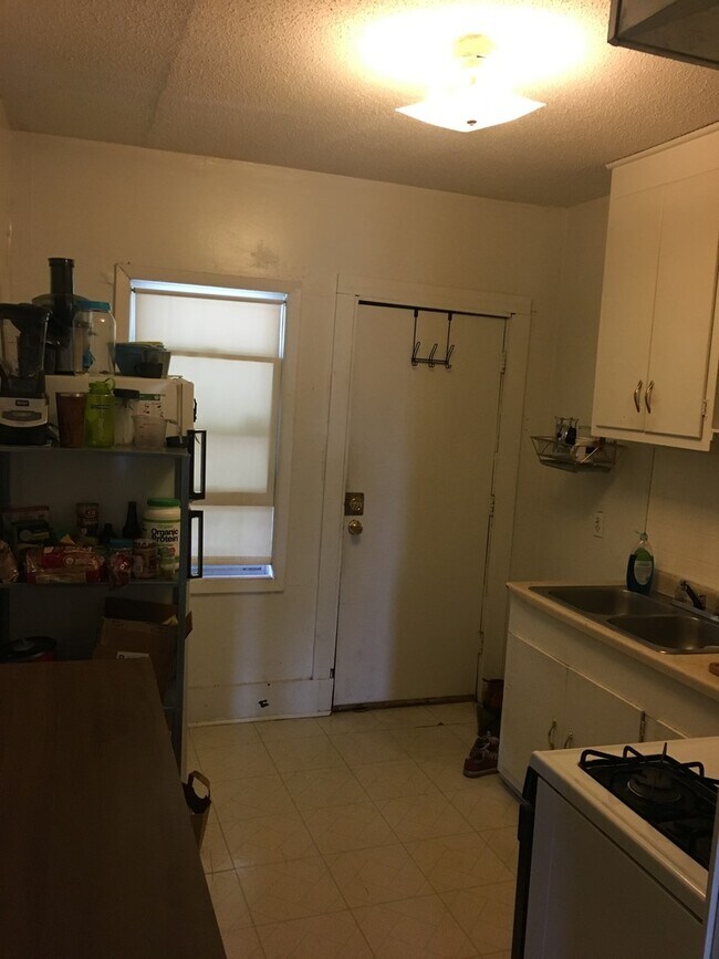 2416 4th Ave S in Minneapolis, MN - Building Photo - Building Photo