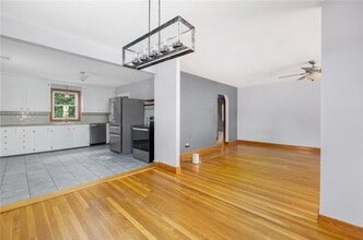 13 Amelia Ct in North Providence, RI - Building Photo - Building Photo