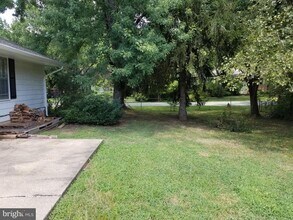 241 N Randolph Rd in Fredericksburg, VA - Building Photo - Building Photo