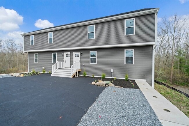 13 Broadway, Unit 1 in Raynham, MA - Building Photo - Building Photo