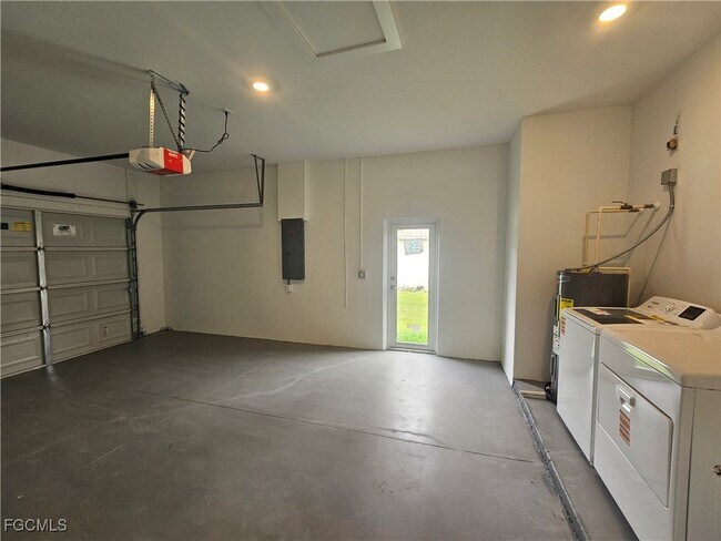 property at 2123 Snead Dr