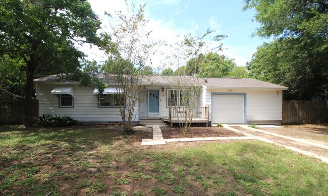 property at 9 Mandalay Dr