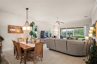 8382 Danbury Blvd in Naples, FL - Building Photo - Building Photo
