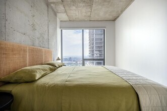 1555 Boul. René-Lévesque O in Montréal, QC - Building Photo - Building Photo