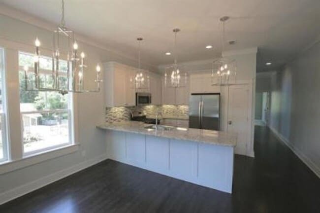 224 W 5th Ave in Tallahassee, FL - Building Photo - Building Photo