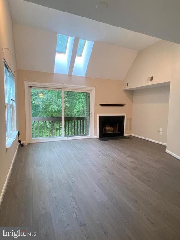 345 Cashel Ct in Aston Township, PA - Building Photo - Building Photo