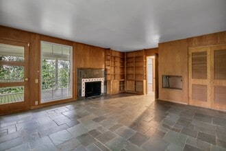 7435 NE 129th St in Kirkland, WA - Building Photo - Building Photo