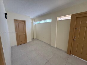 1711 Fillmore St in Hollywood, FL - Building Photo - Building Photo