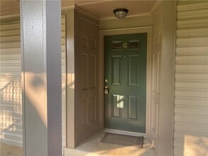 3117 Colonial Way in Atlanta, GA - Building Photo - Building Photo