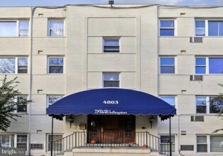4803 Wellington Dr in Chevy Chase, MD - Building Photo - Building Photo